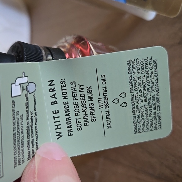 Gingham Unstoppable/Rosewater& Ivy Wallflower Bundle - Picture 4 of 4